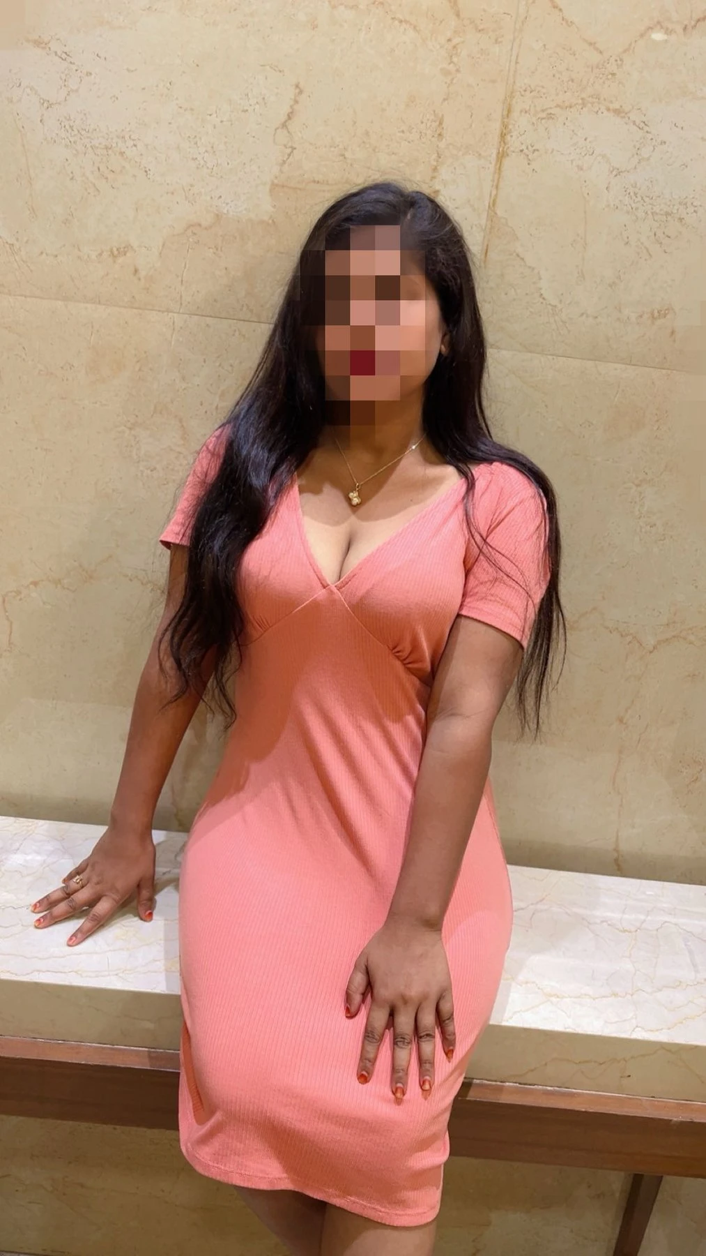 Priya the Curvy Queen – Indian escort in Mumbai — 7 / 15