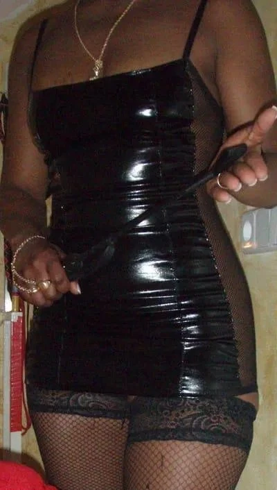 Dominatrix Rose Black – Spanish dominatrix in Stockholm — 5 / 8