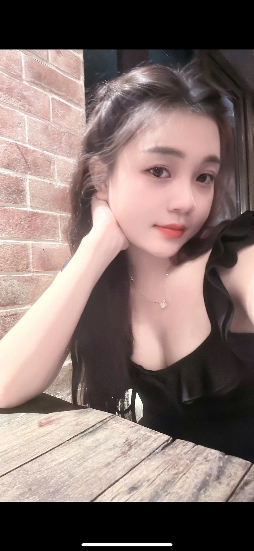 Linda – North Korean escort in Budva — 3 / 7