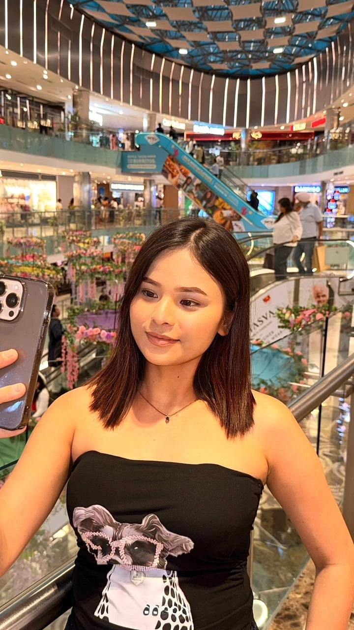 Let’s (Meet)🥀gf🥀experience Independent – Nepalese escort in Gurgaon — 15 / 18