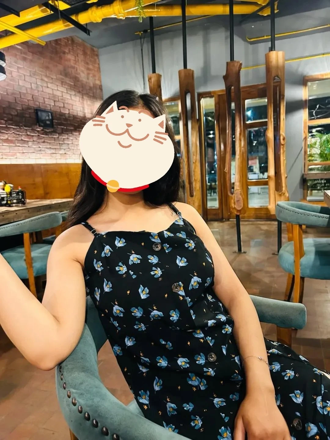 Sania No Cash – Indian escort in Hyderabad — 3 / 4