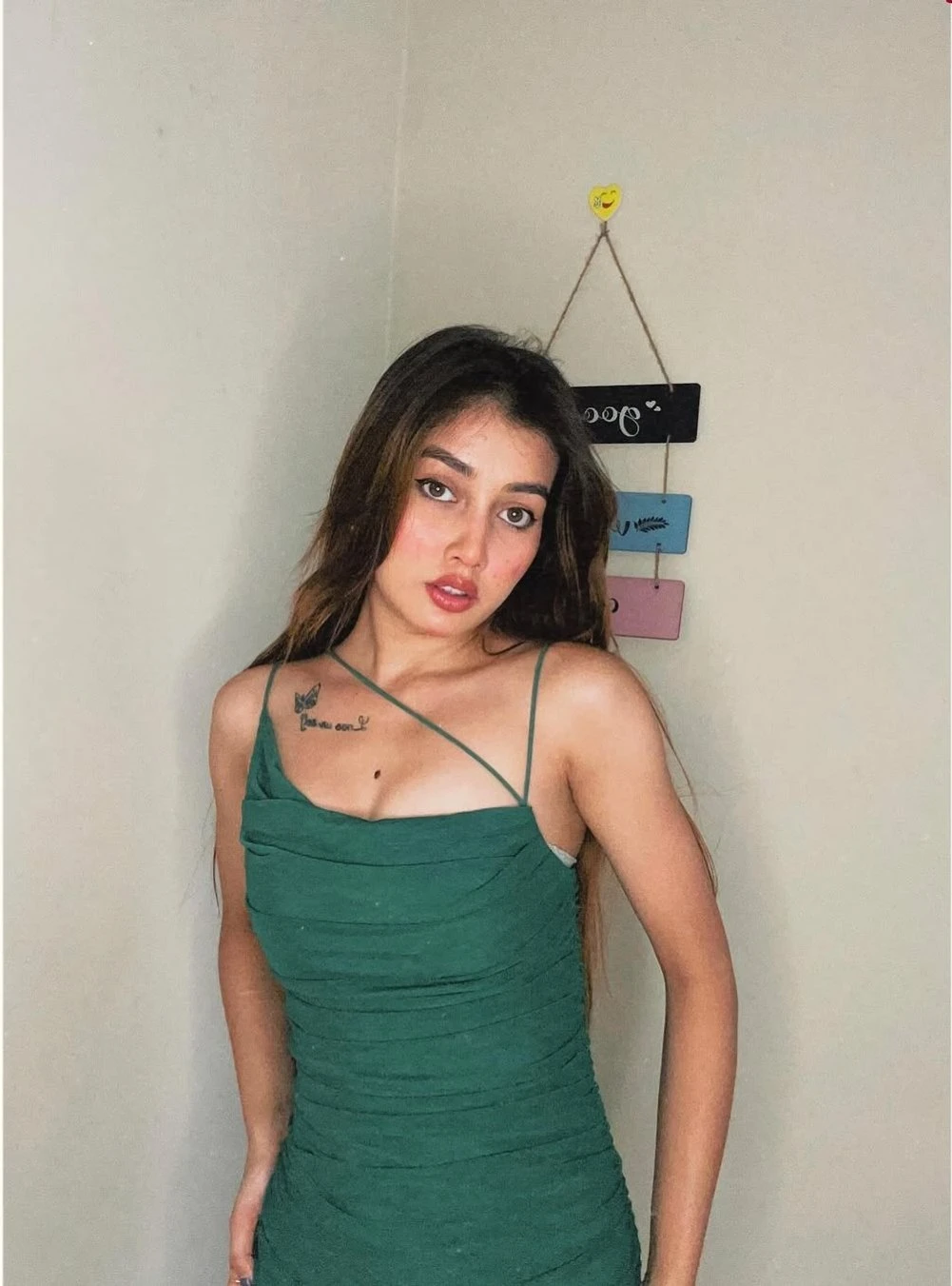 🟢 Simran Premium Massage & Companion – escort in Noida — 4 / 5