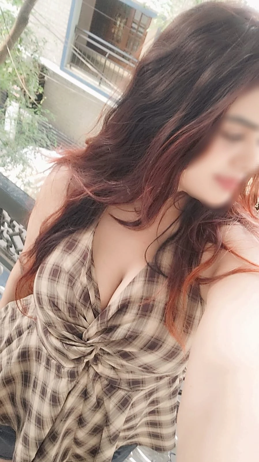 A Beautiful Blend of Sexy Intelligence – escort in Bangalore — 2 / 11