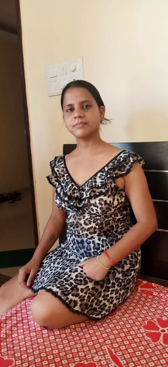 Tanisha – Indian escort in New Delhi — 2 / 3