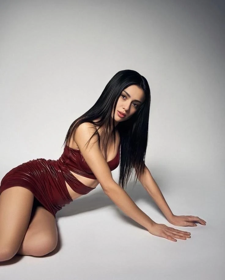 Nastya 🖤 – Romanian escort in Beirut — 8 / 20