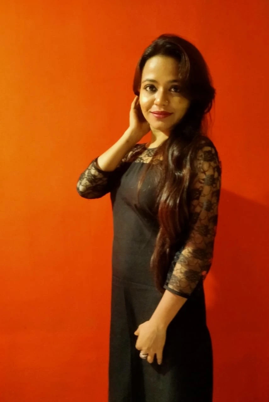 Cam & meet available – Indian escort in Kolkata — 2 / 7