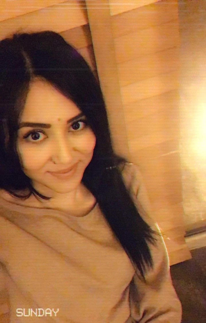 Roma Pandey Escorts Service – Indian escort in RIshikesh — 5 / 8