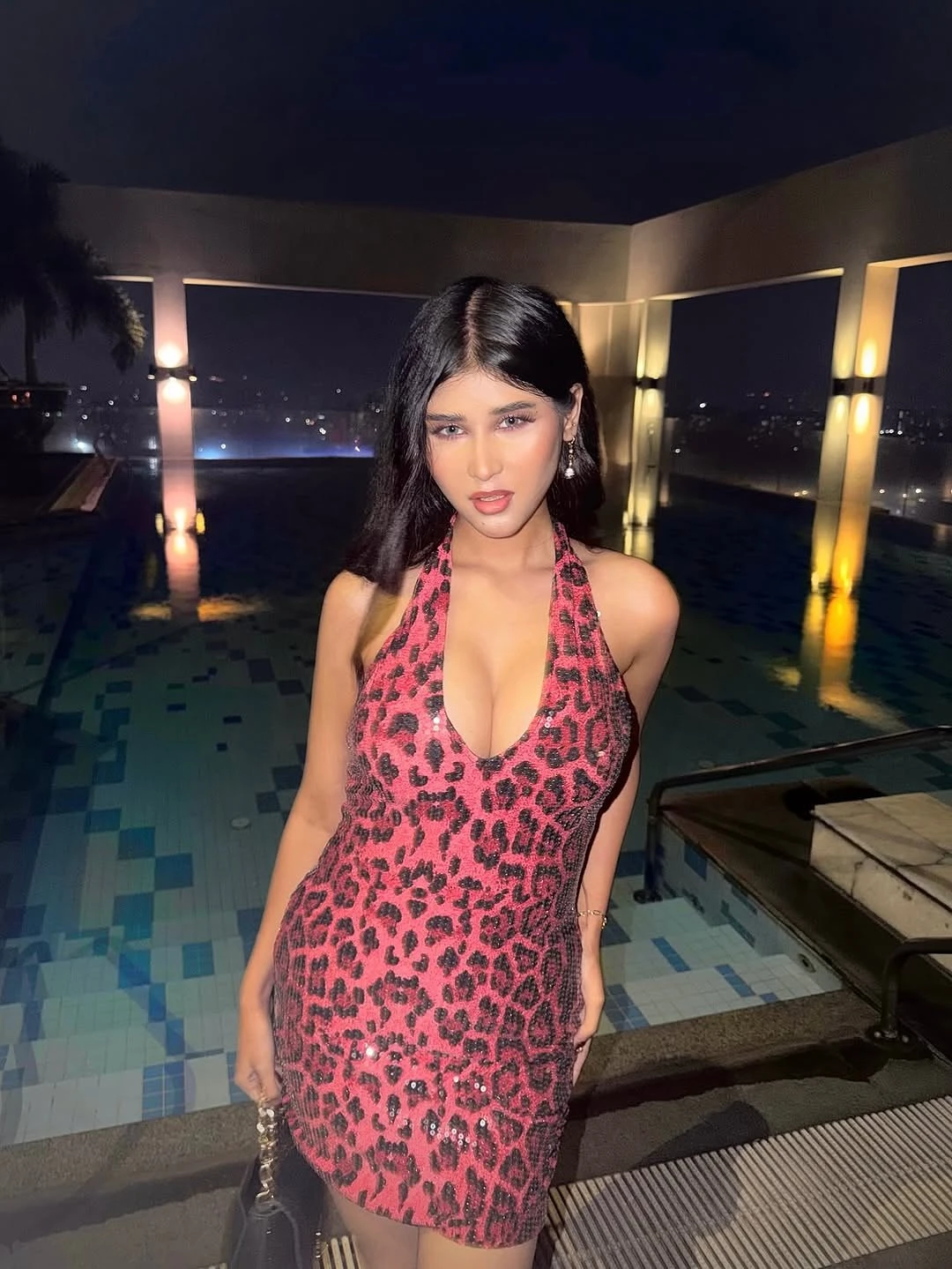 Anvi – Indian escort in Navi Mumbai — 3 / 5