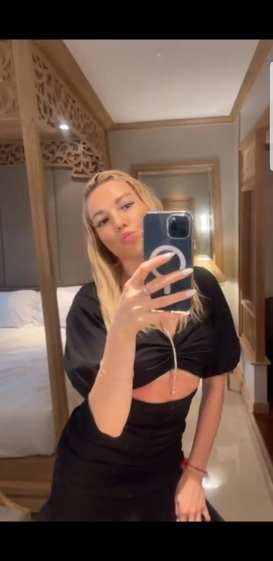 Irina Russian – Russian escort in Ho Chi Minh City — 7 / 10