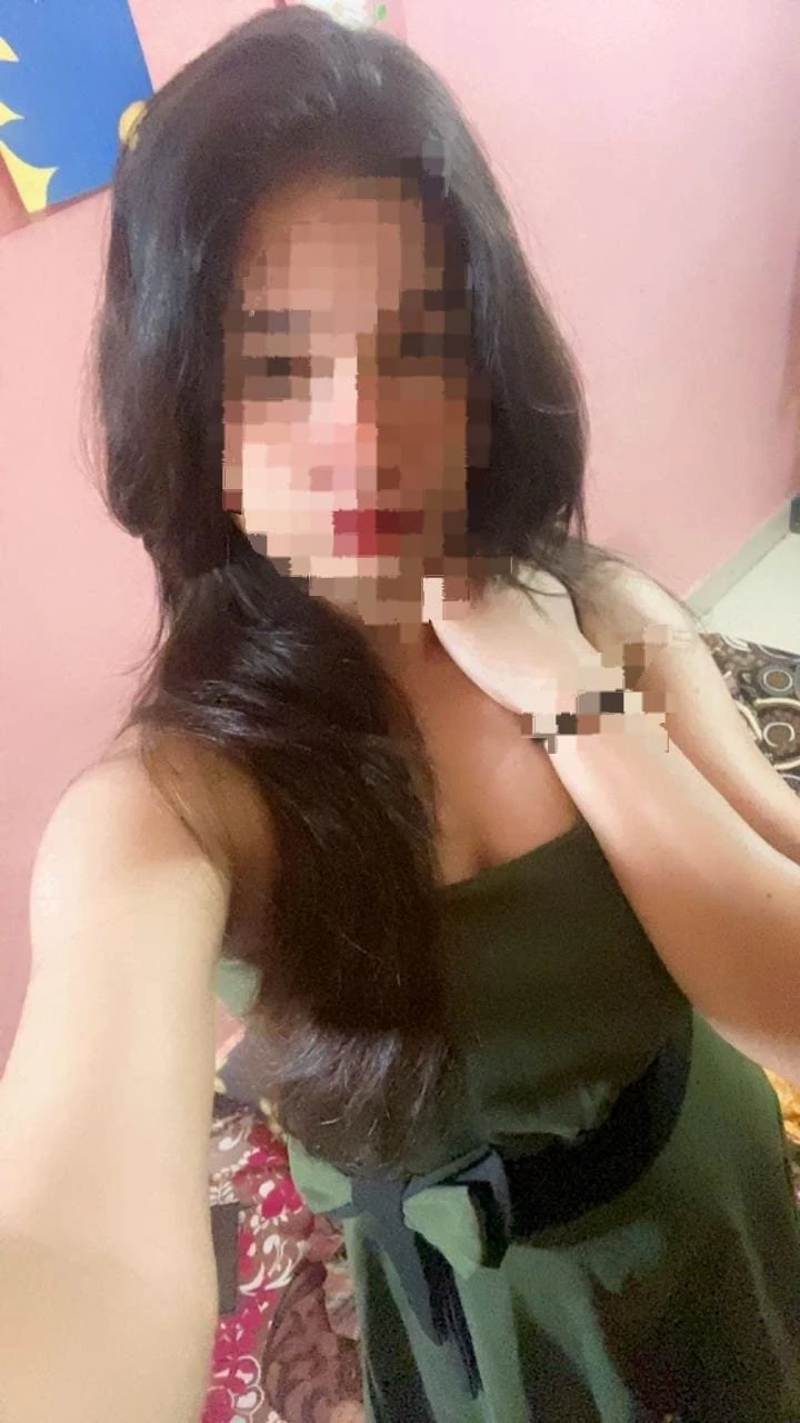 CAM SESSION Only – Indian escort in Kathmandu — 2 / 8