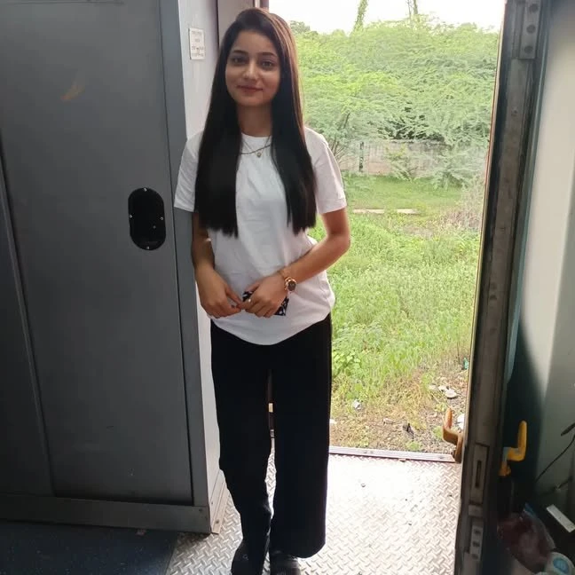 Manisha – Indian escort in Mangalore — 3 / 4