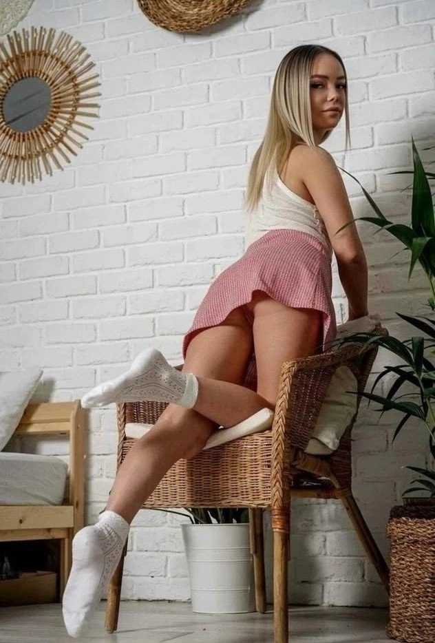 ~ Little Estelle – Estonian escort in Beirut — 6 / 20