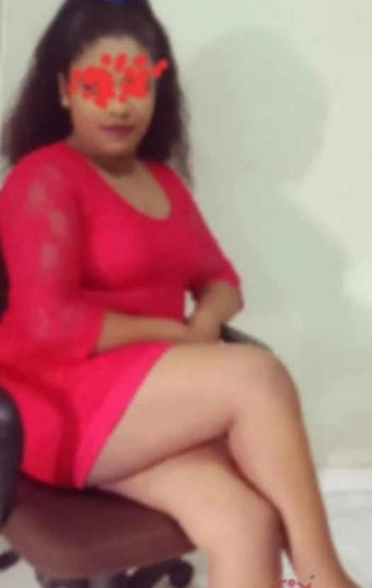 Full Services at Thalawathugoda / Battha – Sri Lankan escort in Colombo — 2 / 4