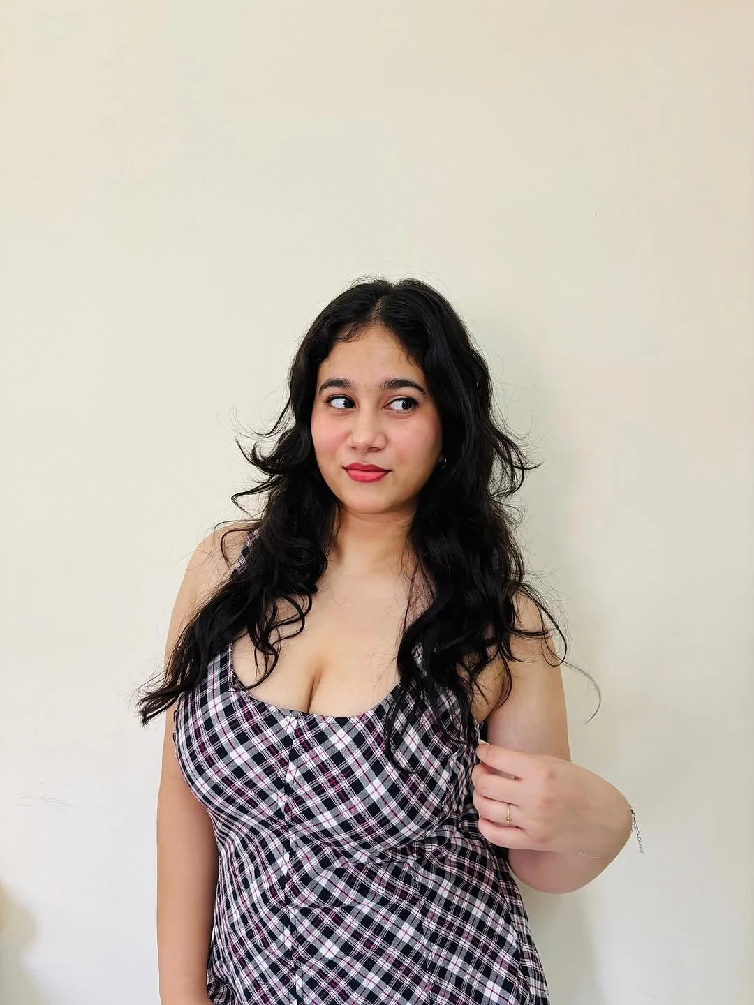 Himani – Indian escort in Kochi — 2 / 4