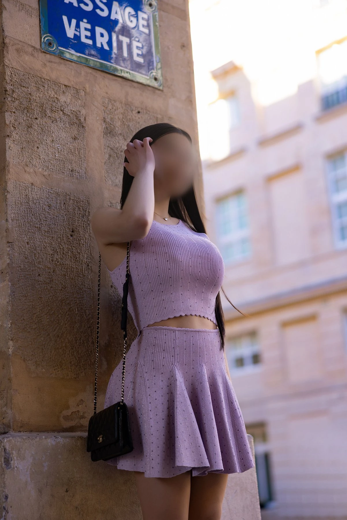 Ayah Bella – French escort in Mumbai — 14 / 19