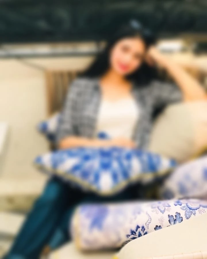 Manisha – Indian escort in Mumbai — 1 / 2
