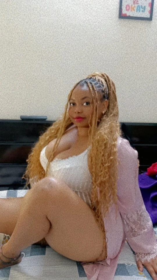 Lissaways – South African escort in Noida — 2 / 3