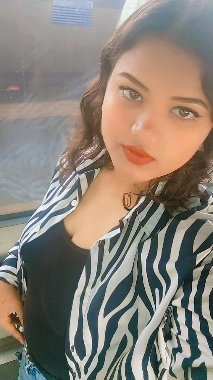 Sristi – Indian escort in Jaipur — 11 / 23