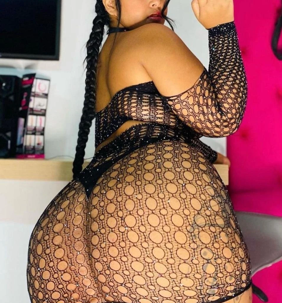 Kayla – Burkinabe escort in Casablanca — 3 / 4