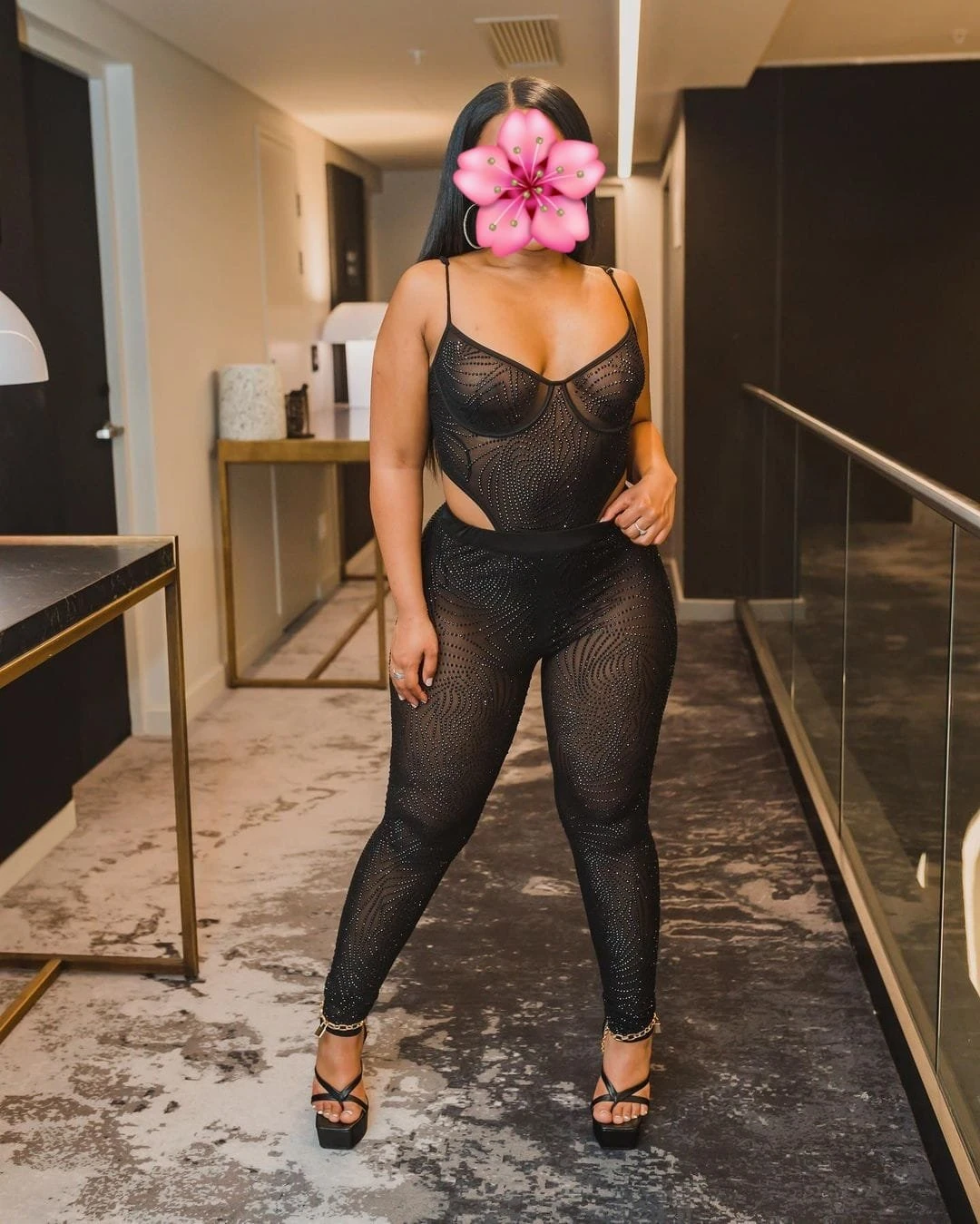 All Services Available – Kenyan escort in Hyderabad — 3 / 8