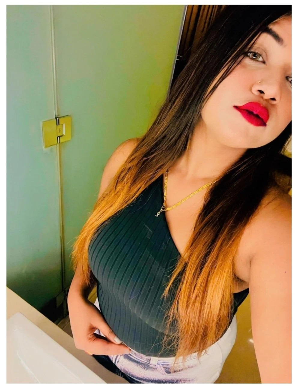 Payal verma Cash to Hand Full Service – Indian escort in Pune — 1 / 5