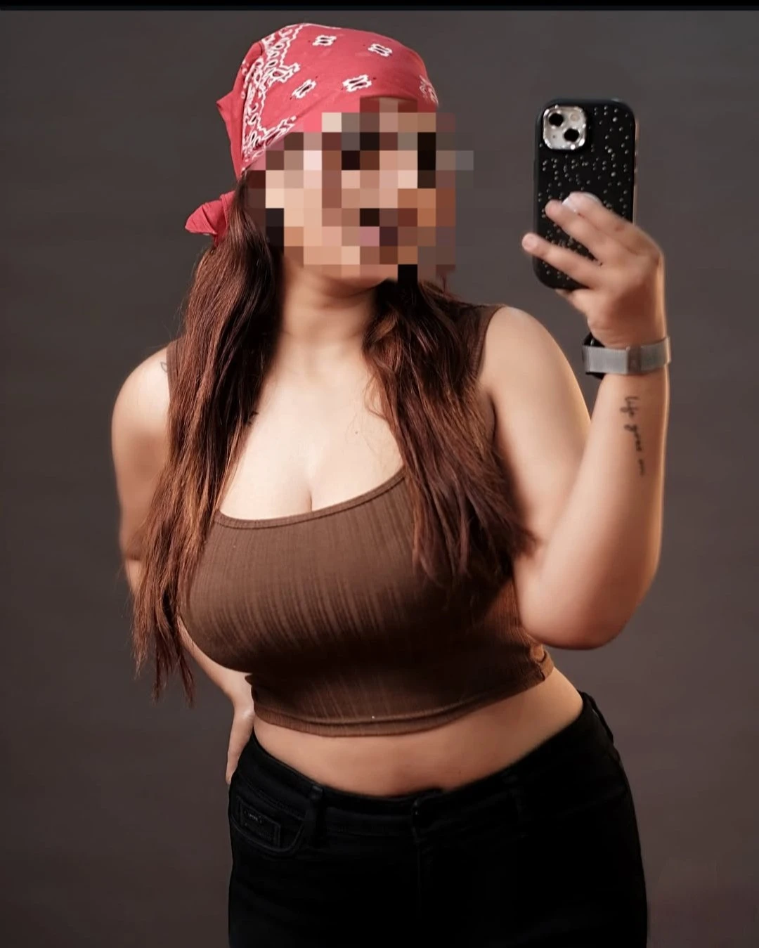 4 Lakhs Followers on Insta. Real Meet – Indian escort in Mumbai — 17 / 18