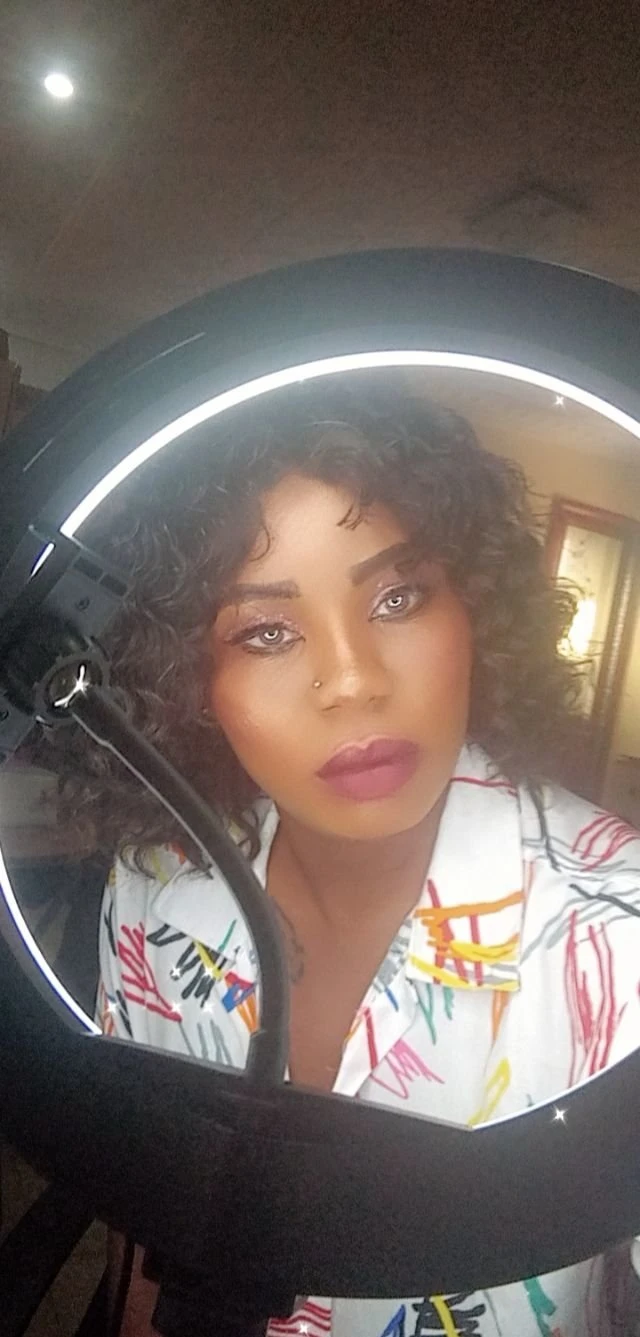 Aisha – Sierra Leonean escort in Dakar — 5 / 6
