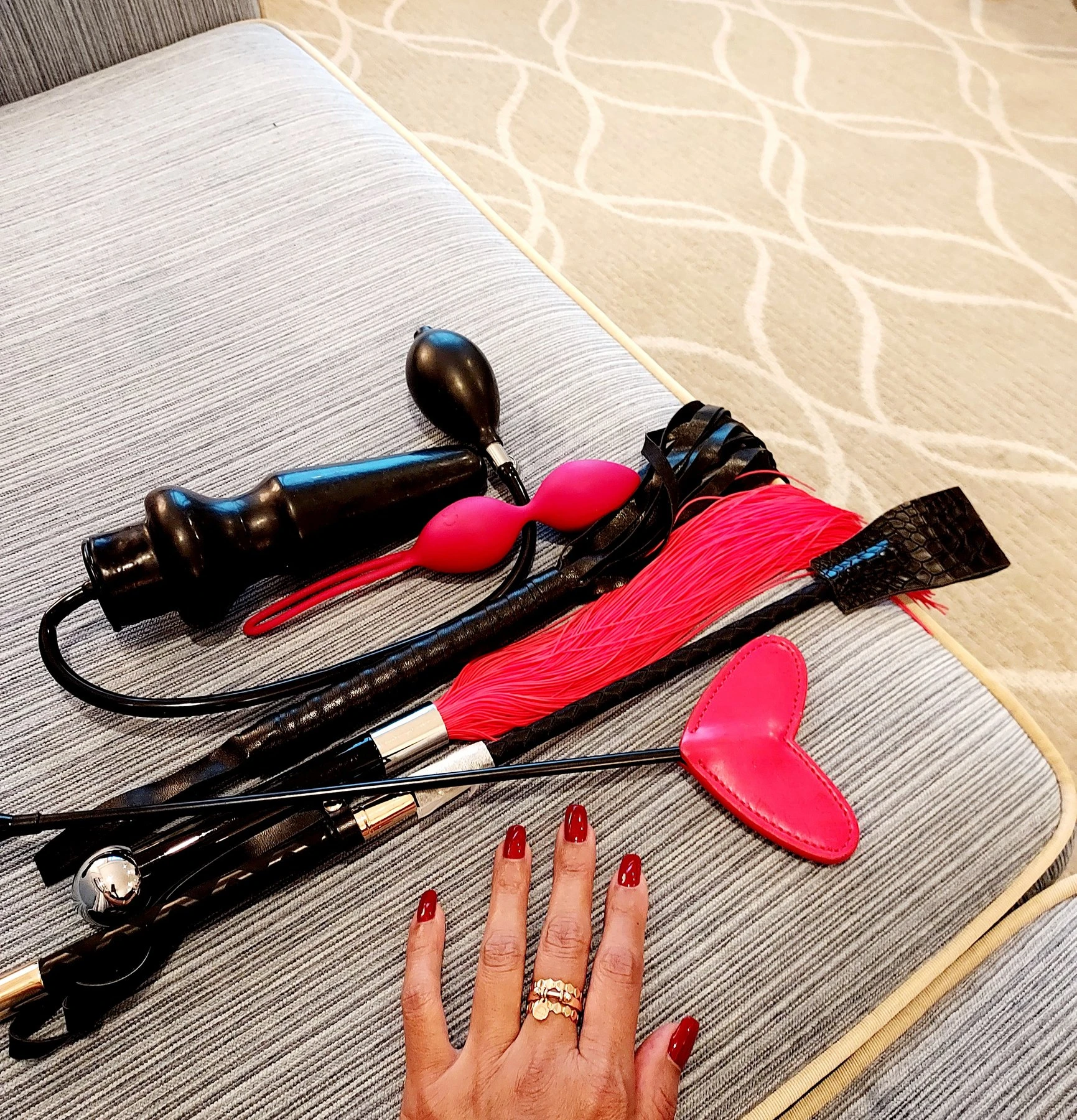 Hongkong Dominatrix – Malaysian escort in Hong Kong — 23 / 27