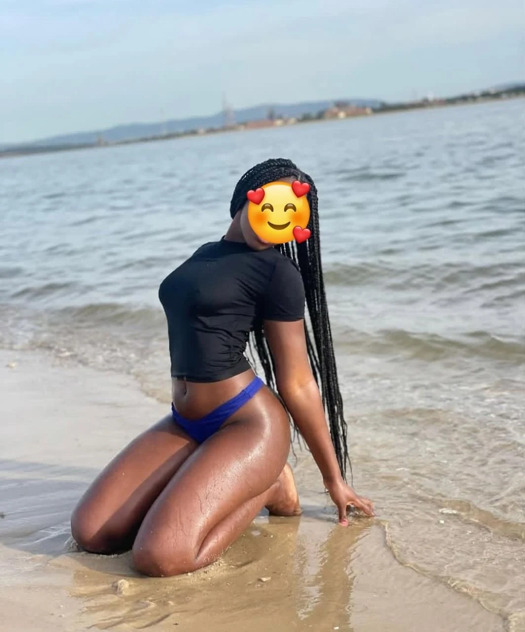 Liz,pubic hair shaver,meet&toys camshow – Jamaican escort in Hyderabad — 2 / 4