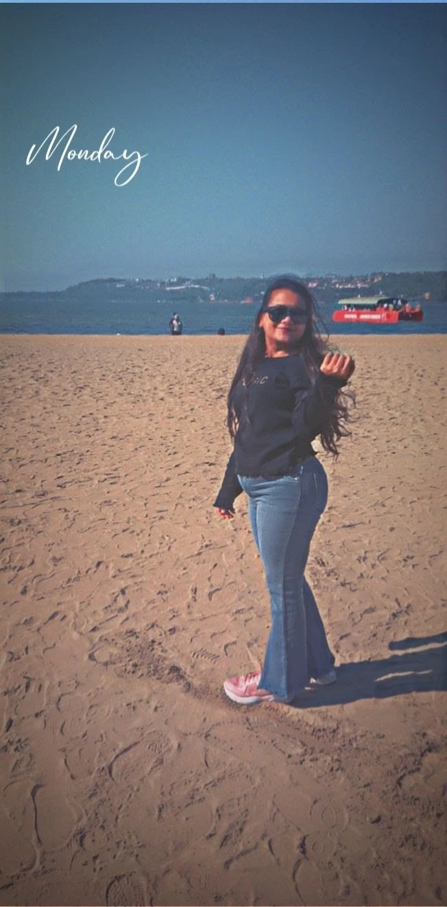 Simmi – escort in Vadodara — 7 / 8