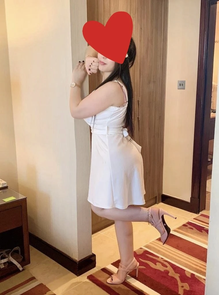 Jasmin – Indian escort in Gurgaon — 2 / 5