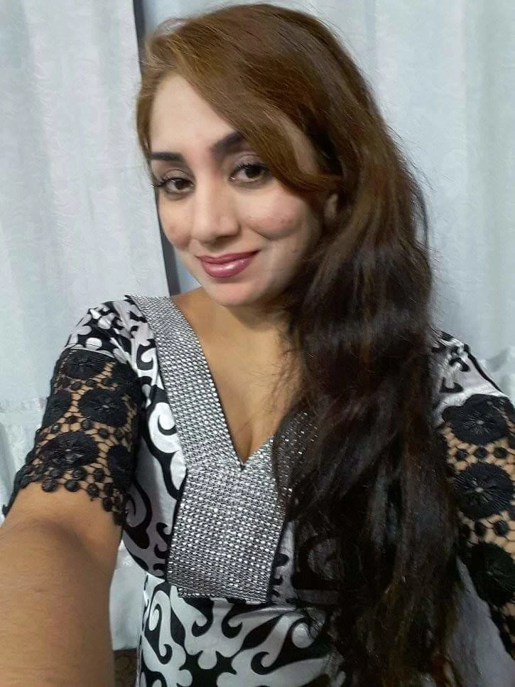 Ayesha Khan – Pakistani escort in New Delhi, Escort, New Delhi