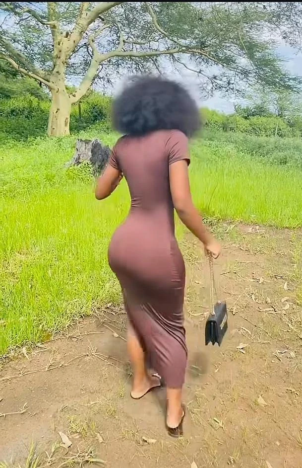 Natalie – Chadian escort in N'Djamena — 1 / 5