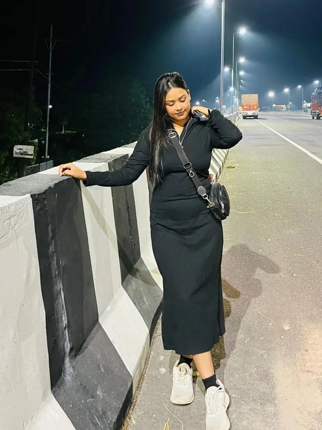 Anushka – Indian escort in Indore — 4 / 5