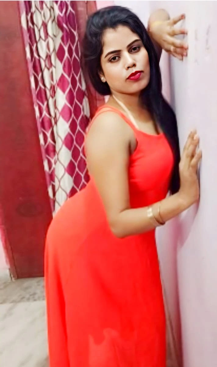 cam show AND REAL MEET now – Indian escort in Kolkata — 4 / 6