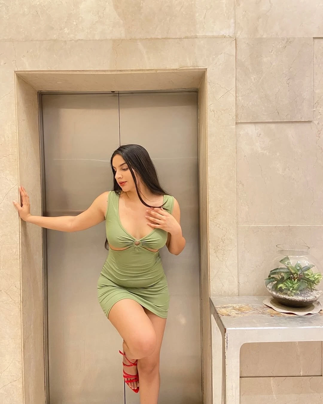 Snehal Panchal – Indian escort in Siliguri — 2 / 3