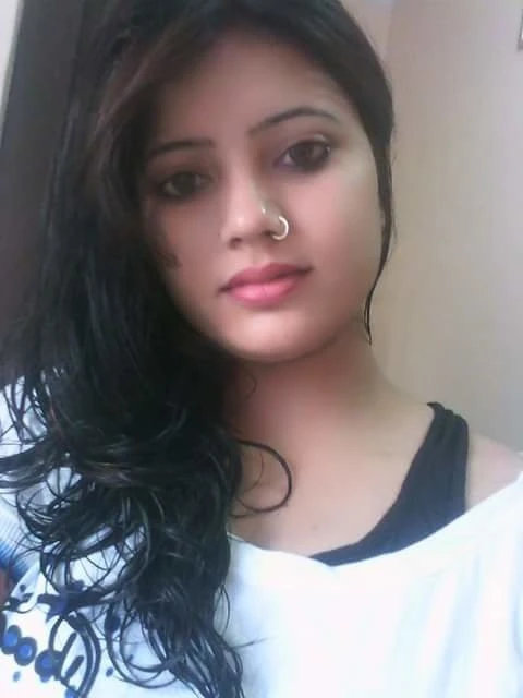 Diksha – Indian escort in New Delhi — 2 / 3