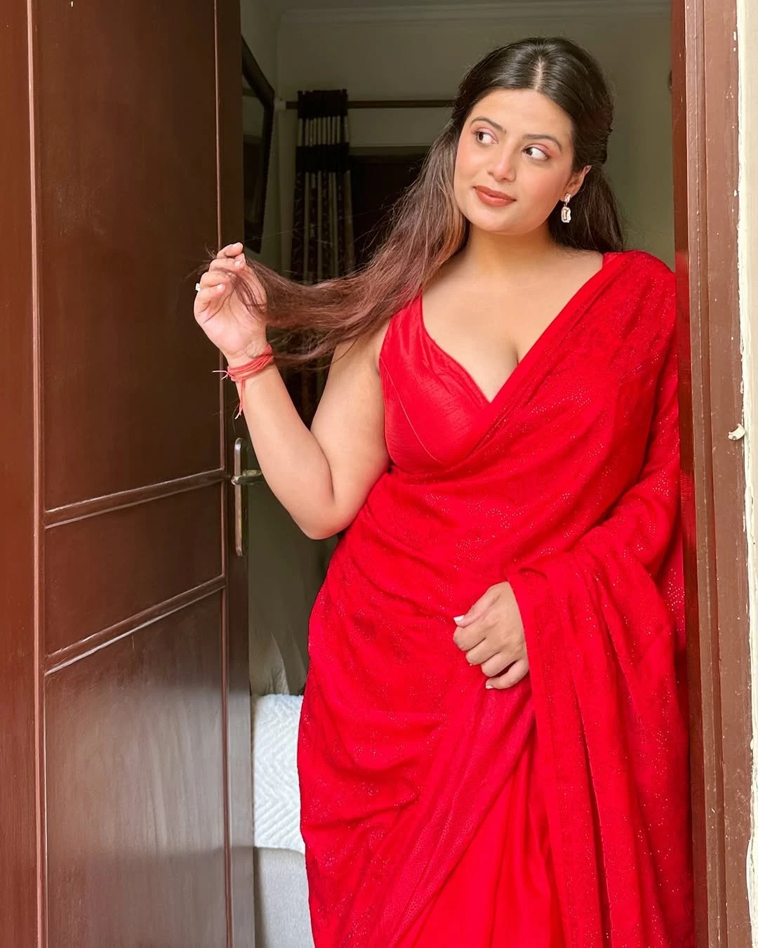 Radhika – Indian escort in Pune — 3 / 4