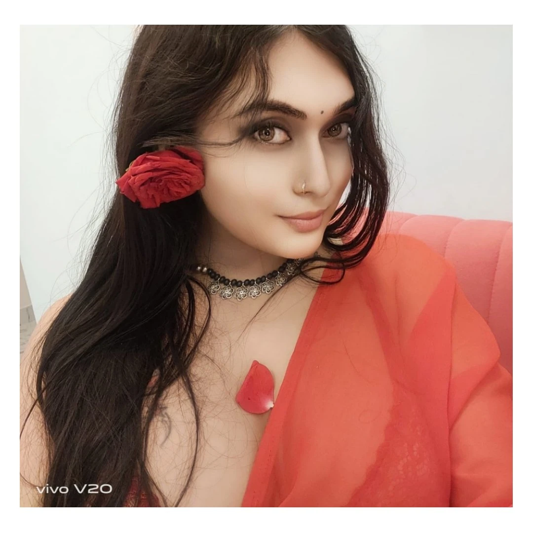 🦚Bong Alina 🦚only for Erotic cam sex🥀 – Indian escort in Kochi — 15 / 31