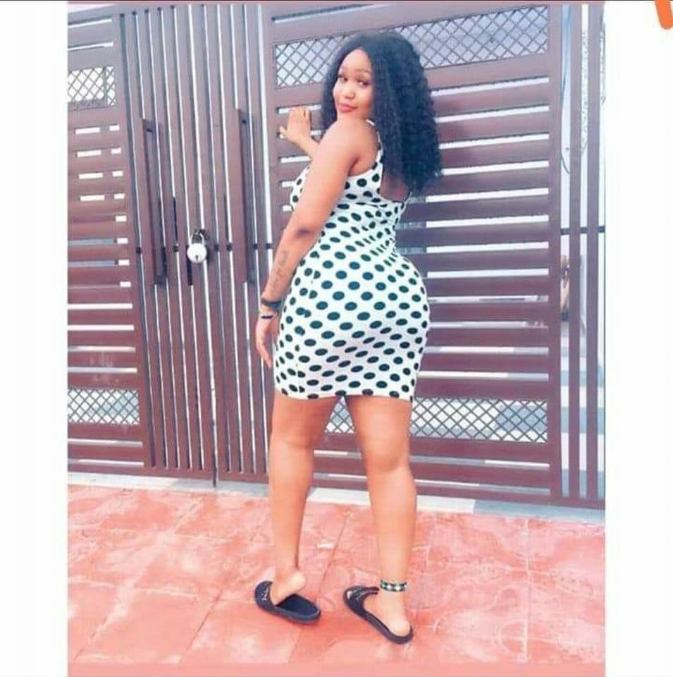 Ayshaberry – Tanzanian escort in Noida — 2 / 4