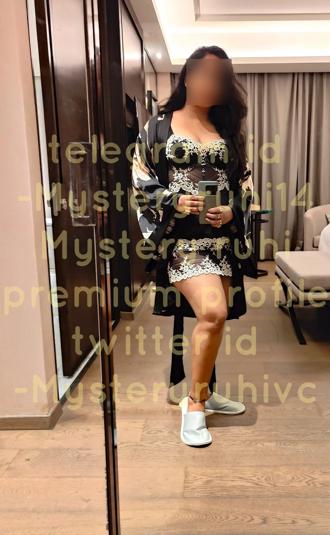 Mystery Ruhi Premium cam girl – Indian escort in Kolkata — 24 / 26