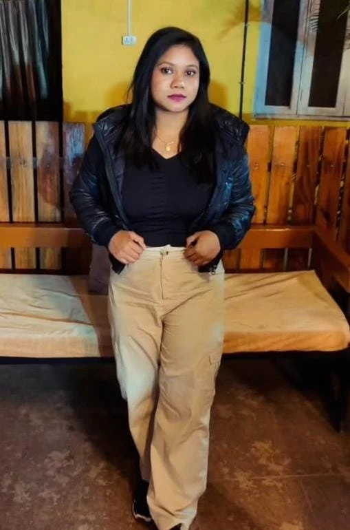 Cam Session & Real Meet – Indian escort in Pune — 2 / 4