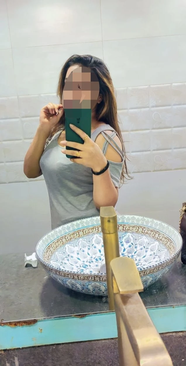 Aashu (Independent) – Indian escort in Mumbai — 8 / 11
