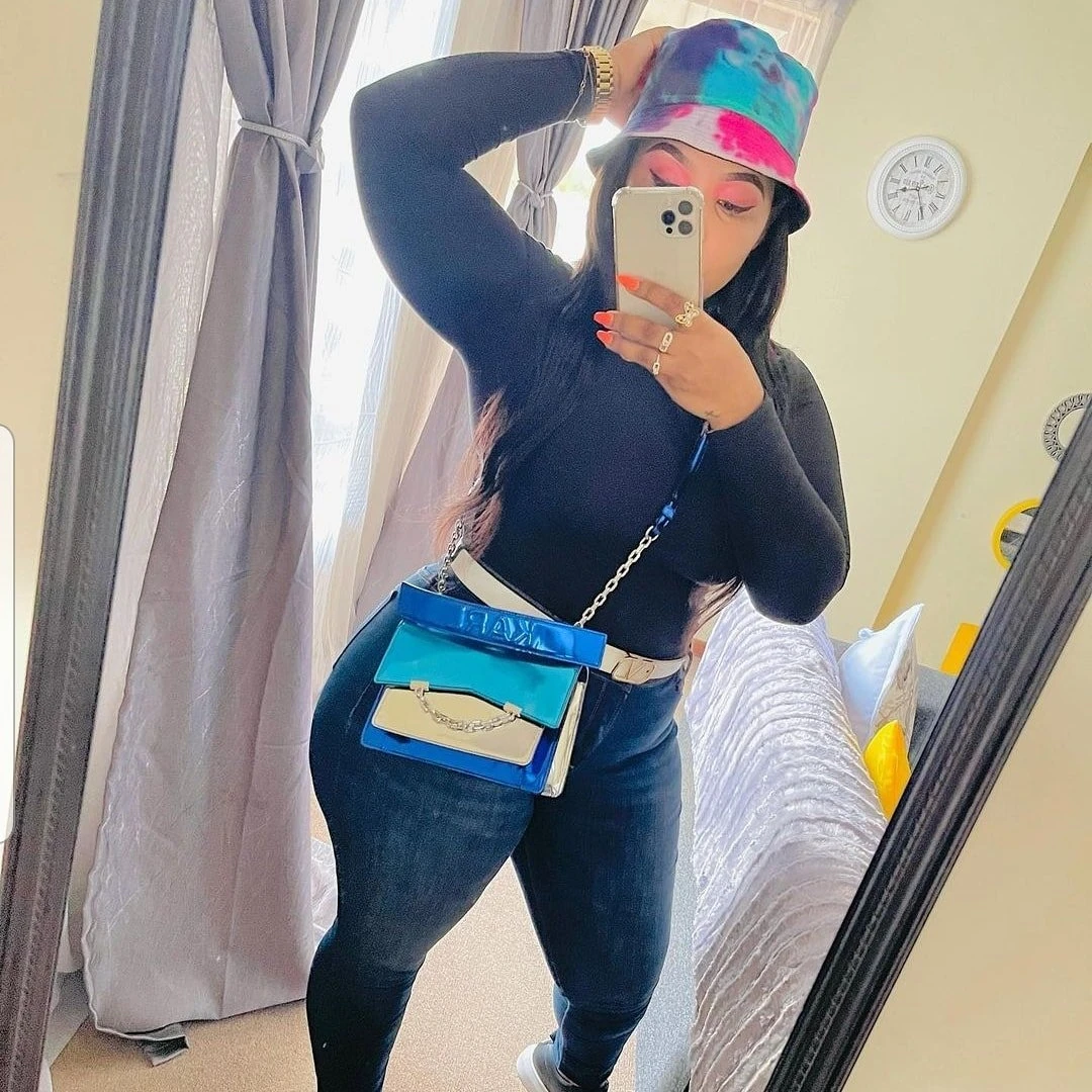 Sharon Jayson – Tanzanian escort in Mumbai — 1 / 7