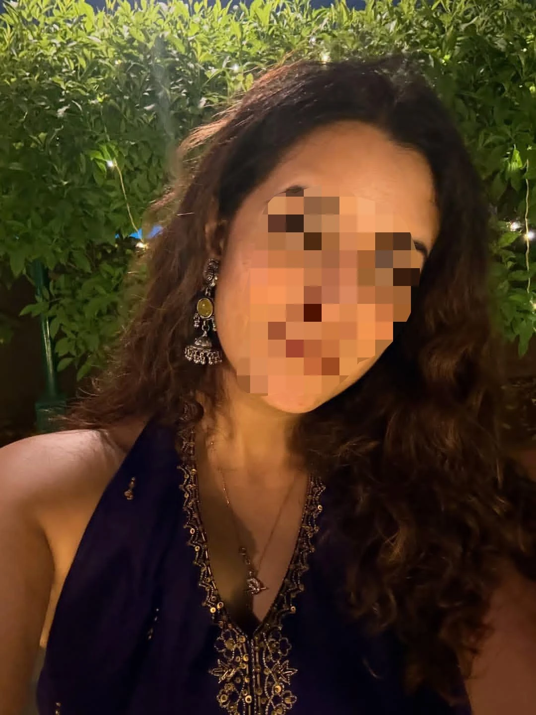 Sanvi Cam & Exclusive Meet – Hyderaba – Indian escort in Hyderabad — 2 / 3