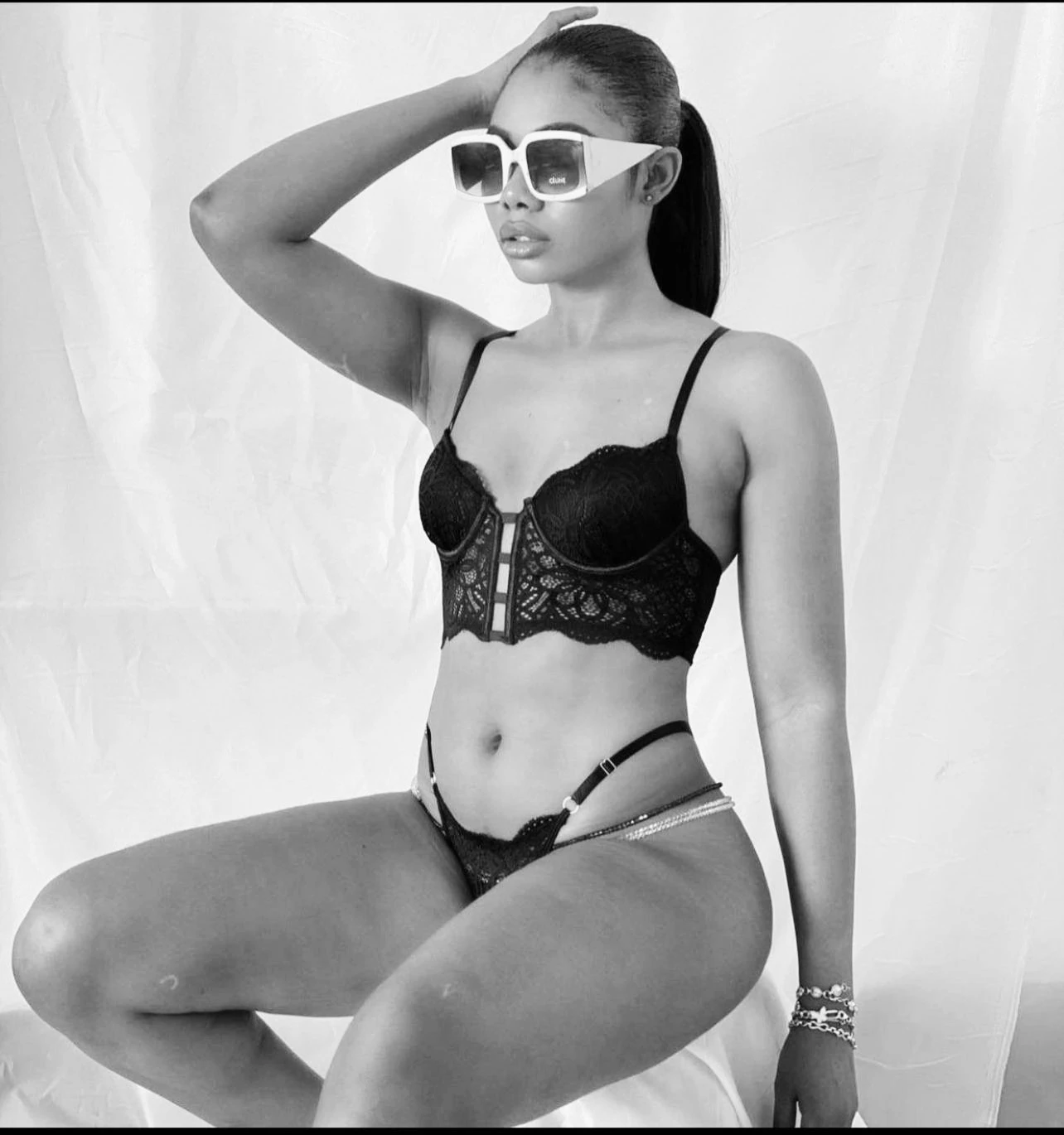Nina – Nigerian masseuse in Beirut — 4 / 5