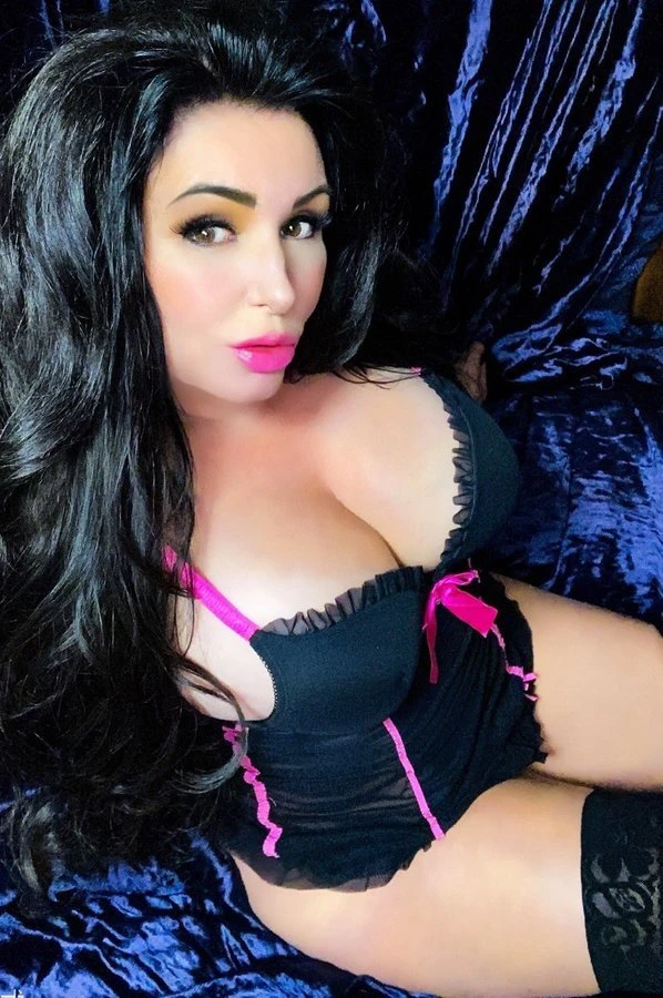 Sophia Scott – Canadian escort in New Delhi — 3 / 6
