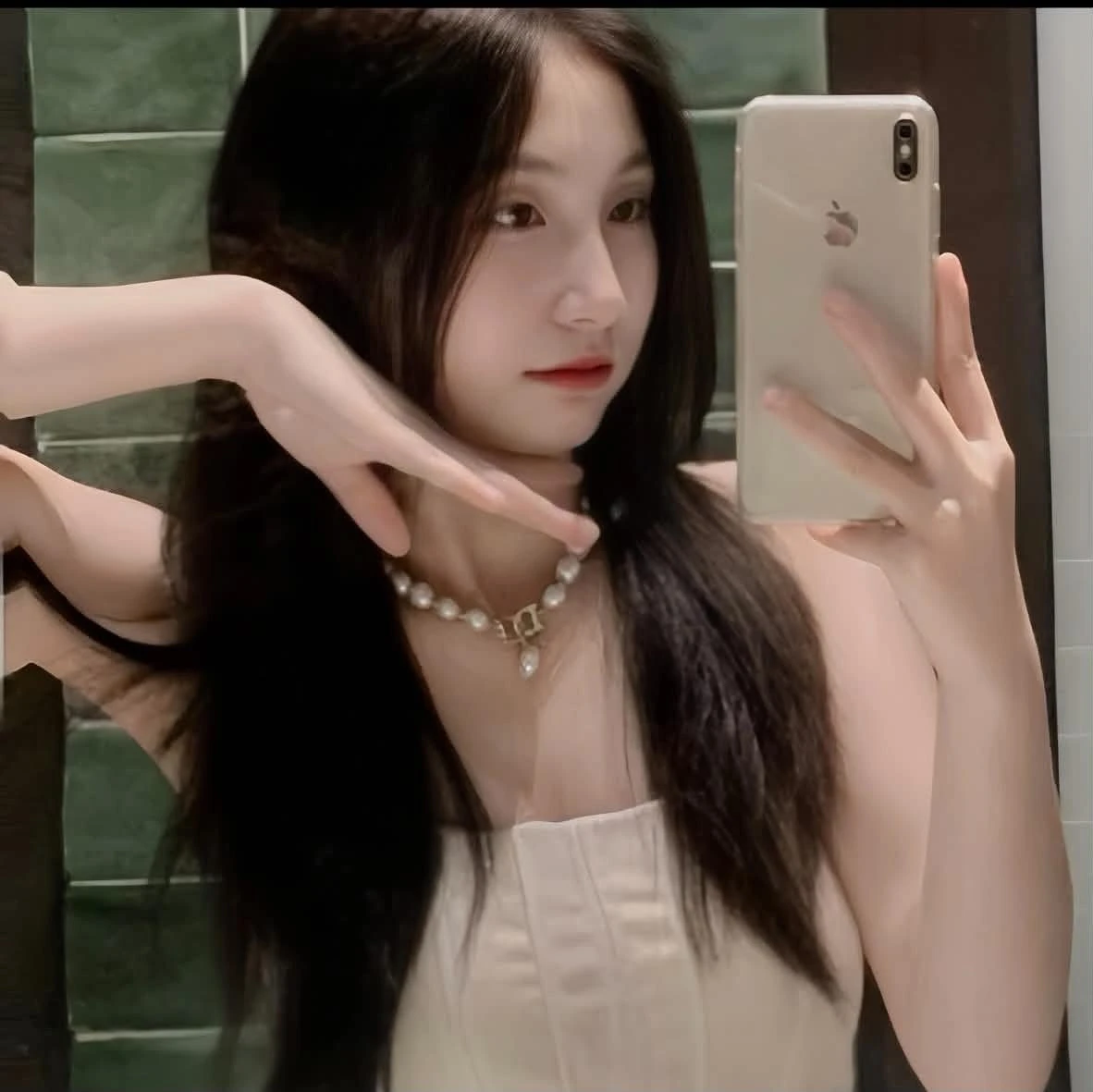 Lunavelle – South Korean escort in Mumbai — 3 / 12