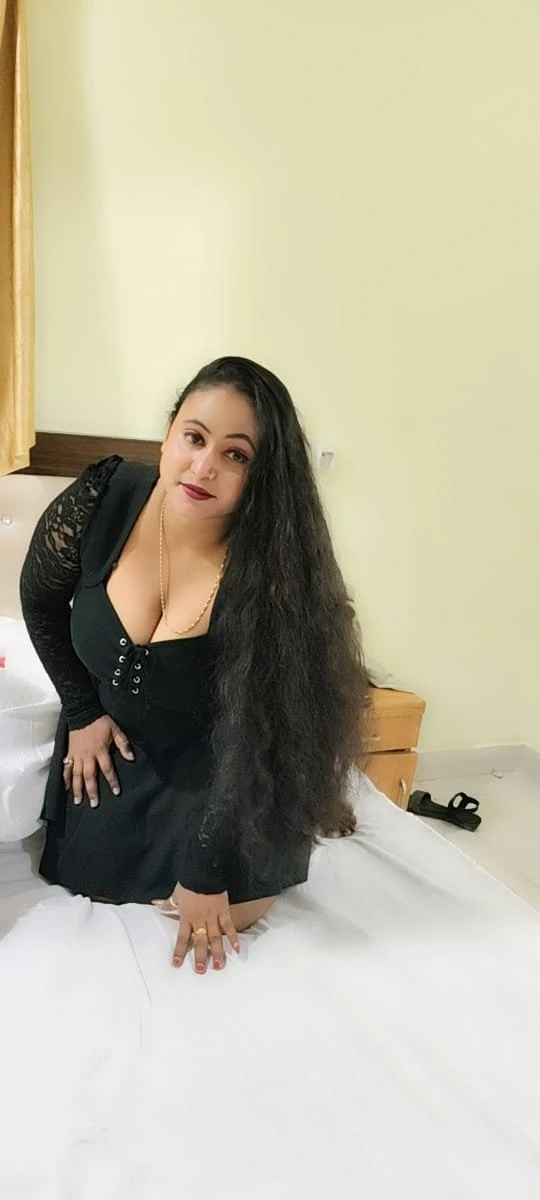 cam show big boobs – Indian escort in Mumbai — 6 / 11