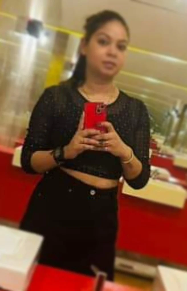 ✯✯Manshi real meet & cam show✯✯ – Indian escort in Mumbai — 1 / 2